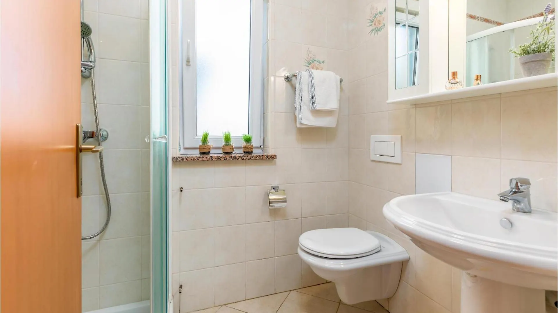 2 Bedroom Lovely Home In Musalez Дом отдыха